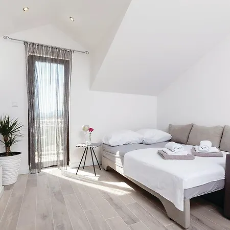 Apartman Vranjic 14251b